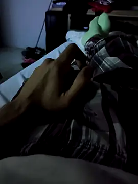 Snapshot of tumiembrofav chatting on 09-30-25, 05:12 tumiembrofav online show from 09-30-25, 05:12