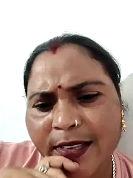 Snapshot of Monalisa22y chatting on 10-04-25, 10:24 Monalisa22y online show from 10-04-25, 10:24
