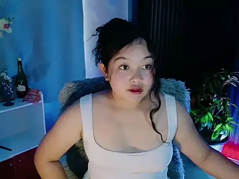 Snapshot of UrFavouriteCravings chatting on 02-23-26, 03:15 UrFavouriteCravings online show from 02-23-26, 03:15