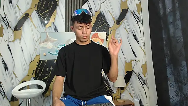 VERY HOT GUYS online show from 07-11-26, 01:25