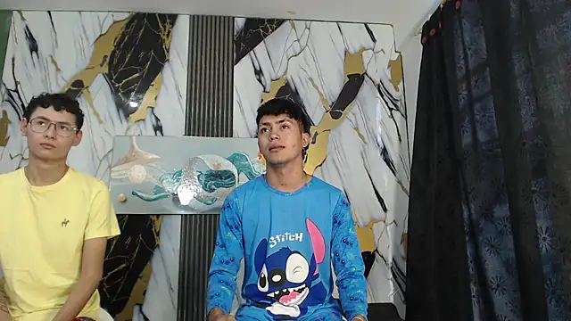 VERY HOT GUYS online show from 07-16-26, 01:17