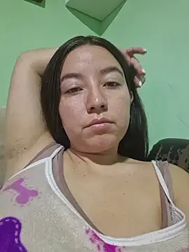 annyaparis online show from 10-31-25, 12:44