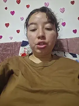 Snapshot of annyaparis chatting on 02-26-26, 12:09 annyaparis online show from 02-26-26, 12:09