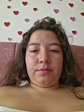 Snapshot of annyaparis chatting on 02-27-26, 04:40 annyaparis online show from 02-27-26, 04:40