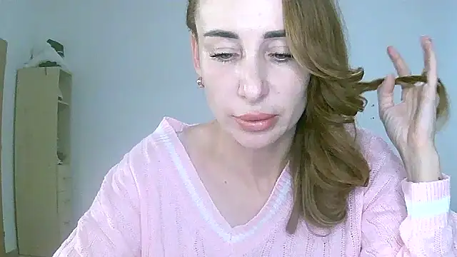 Eliza-Tastys-Q online show from 10-23-25, 01:32