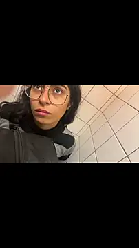 Snapshot of latingangsex chatting on 02-21-26, 08:48 latingangsex online show from 02-21-26, 08:48