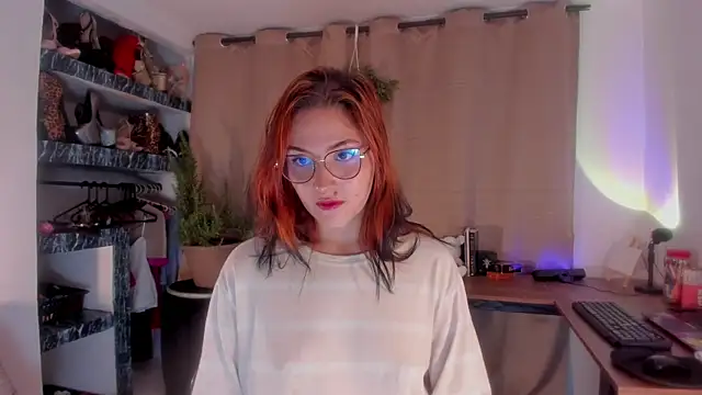 AmaruBloom online show from 11-17-25, 07:25