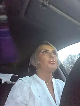 KirraWhite online show from 10-07-25, 04:20