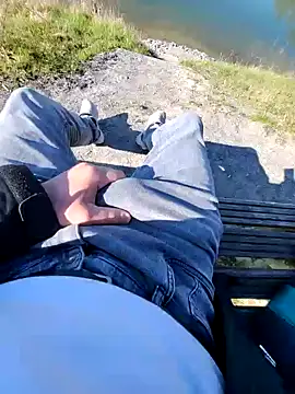 rezzzze online show from 04-02-26, 08:56