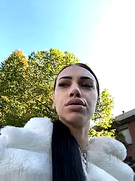 ilariea girl online show from 10-08-25, 02:25