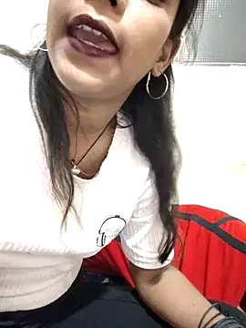 Unique girls90 online show from 10-19-25, 01:56