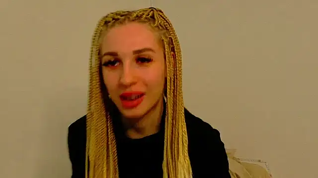 Snapshot of Sia_a chatting on 12-17-25, 06:30 Sia a online show from 12-17-25, 06:30