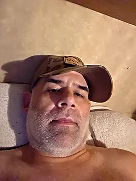 DeeBestEver online show from 04-22-26, 03:09