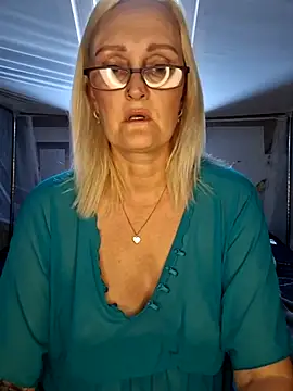 Jenny Blum online show from 10-09-25, 08:12