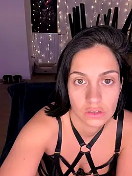 Snapshot of LaPetiteKim chatting on 01-08-26, 09:06 LaPetiteKim online show from 01-08-26, 09:06