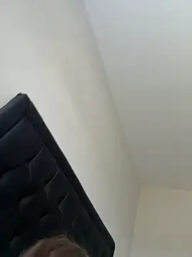 Snapshot of Victoria6989 chatting on 10-06-25, 01:41 Victoria6989 online show from 10-06-25, 01:41