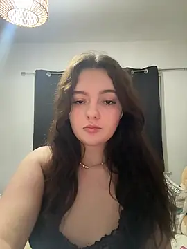 Snapshot of Victoria6989 chatting on 02-09-26, 07:29 Victoria6989 online show from 02-09-26, 07:29