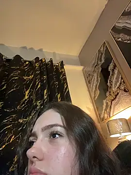 Snapshot of Victoria6989 chatting on 02-28-26, 08:43 Victoria6989 online show from 02-28-26, 08:43