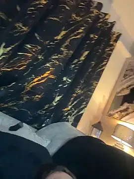 Snapshot of Victoria6989 chatting on 03-01-26, 11:40 Victoria6989 online show from 03-01-26, 11:40