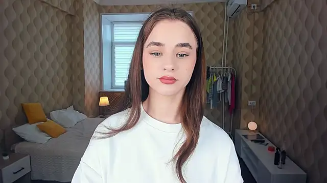 JinnyMcie online show from 10-15-25, 09:09