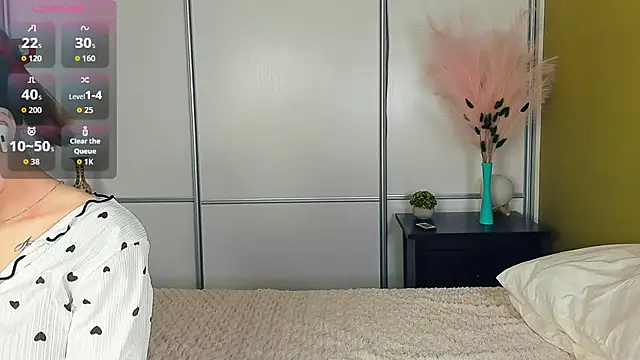 JinnyMcie online show from 04-29-26, 09:35