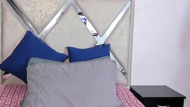 mia fox4 online show from 10-25-25, 11:29