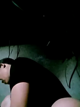 Snapshot of bae-bae chatting on 10-05-25, 11:13 bae-bae online show from 10-05-25, 11:13