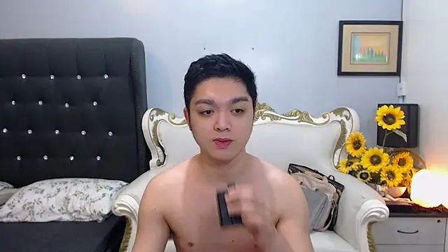 Snapshot of JayKarLo chatting on 10-09-25, 02:15 JayKarLo online show from 10-09-25, 02:15