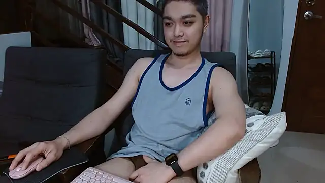 Snapshot of JayKarLo chatting on 01-10-26, 10:39 JayKarLo online show from 01-10-26, 10:39