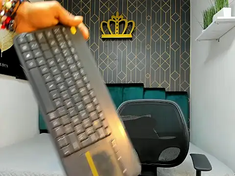 casike1 online show from 11-12-25, 11:25