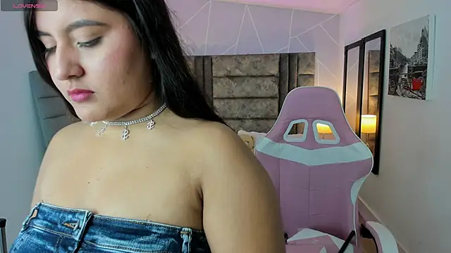 AnnaSwift  online show from 11-29-25, 03:31