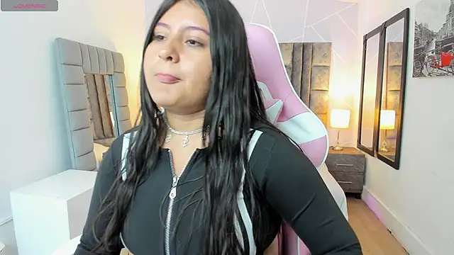 AnnaSwift  online show from 12-02-25, 04:18