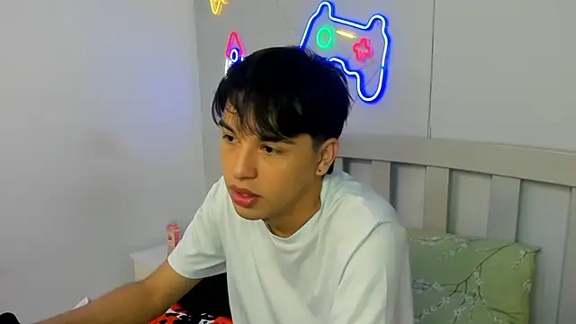 StiwenTwink online show from 10-12-25, 02:16