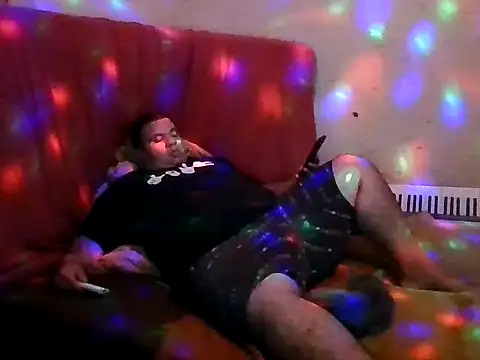 Snapshot of MCDg2025 chatting on 01-10-26, 06:26 MCDg2025 online show from 01-10-26, 06:26