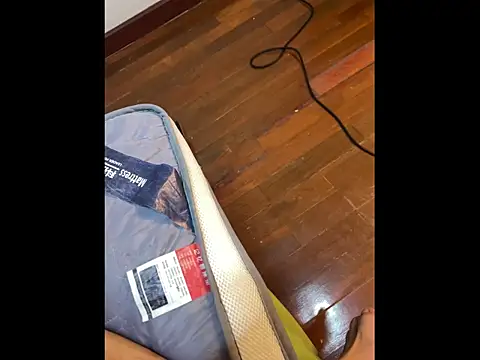 Snapshot of zghn88 chatting on 11-10-25, 10:58 zghn88 online show from 11-10-25, 10:58