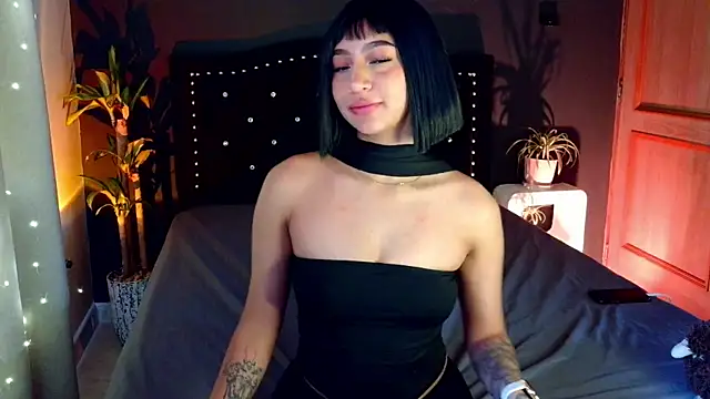 emma web  online show from 04-23-26, 04:31