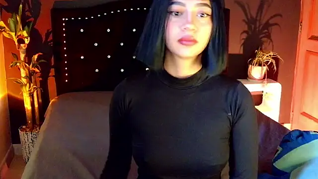 emma web  online show from 04-27-26, 12:25