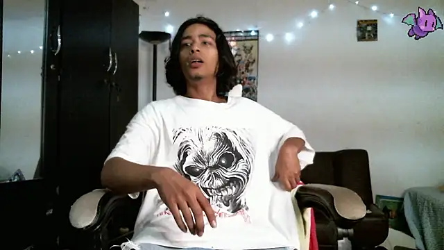 Snapshot of Dickie_Dicking chatting on 02-26-26, 04:39 Dickie Dicking online show from 02-26-26, 04:39