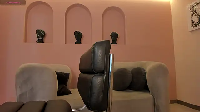 EmilyJohnsonX1 online show from 10-24-25, 03:25