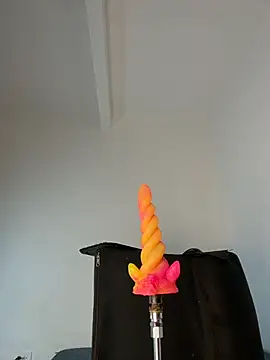 Snapshot of MerliaSsomer chatting on 01-12-26, 12:21 MerliaSsomer online show from 01-12-26, 12:21