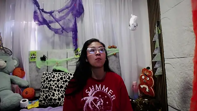emy brunette online show from 10-18-25, 03:35