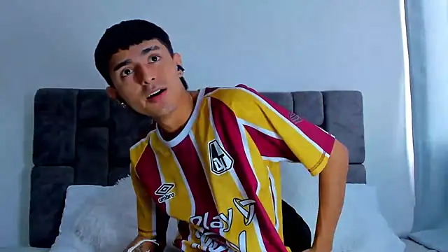 Anthony carter online show from 11-18-25, 03:49