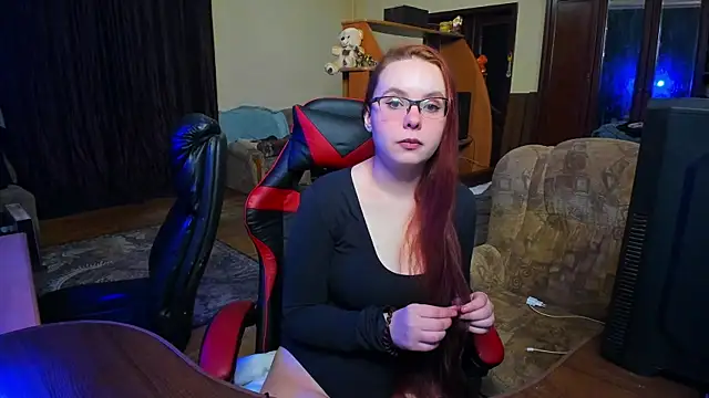 Snapshot of JustFoxyee chatting on 12-03-25, 01:02 JustFoxyee online show from 12-03-25, 01:02