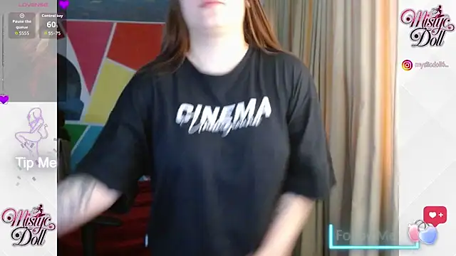 Snapshot of Mysticdoll69_ chatting on 10-01-25, 04:35 Mysticdoll69 online show from 10-01-25, 04:35