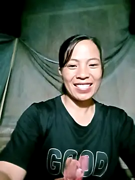 Snapshot of -Lauren- chatting on 10-02-25, 11:01 -Lauren- online show from 10-02-25, 11:01