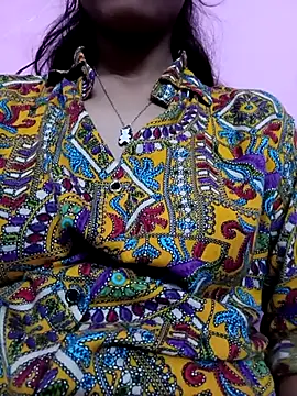 Snapshot of Kitty_18teen chatting on 11-05-25, 11:27 Kitty 18teen online show from 11-05-25, 11:27