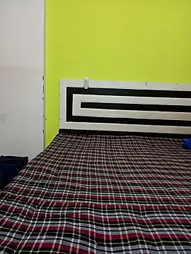 Snapshot of Kitty_18teen chatting on 11-26-25, 11:00 Kitty 18teen online show from 11-26-25, 11:00