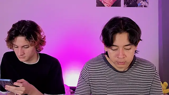 Snapshot of Darcy_and_Stolas chatting on 02-21-26, 10:22 Darcy and Stolas online show from 02-21-26, 10:22