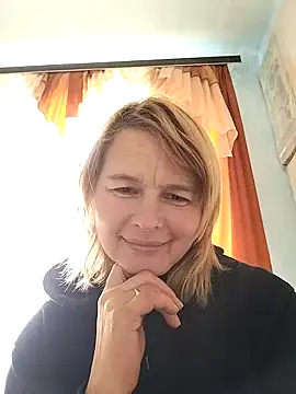 Snapshot of Masha412111 chatting on 10-24-25, 08:00 Masha412111 online show from 10-24-25, 08:00