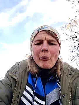 Snapshot of Masha412111 chatting on 11-01-25, 12:40 Masha412111 online show from 11-01-25, 12:40